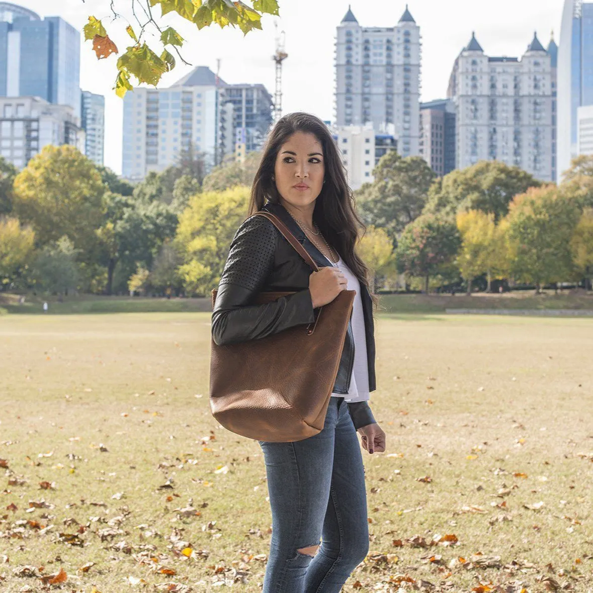AVERY LEATHER TOTE BAG - SLIM LARGE - SADDLE