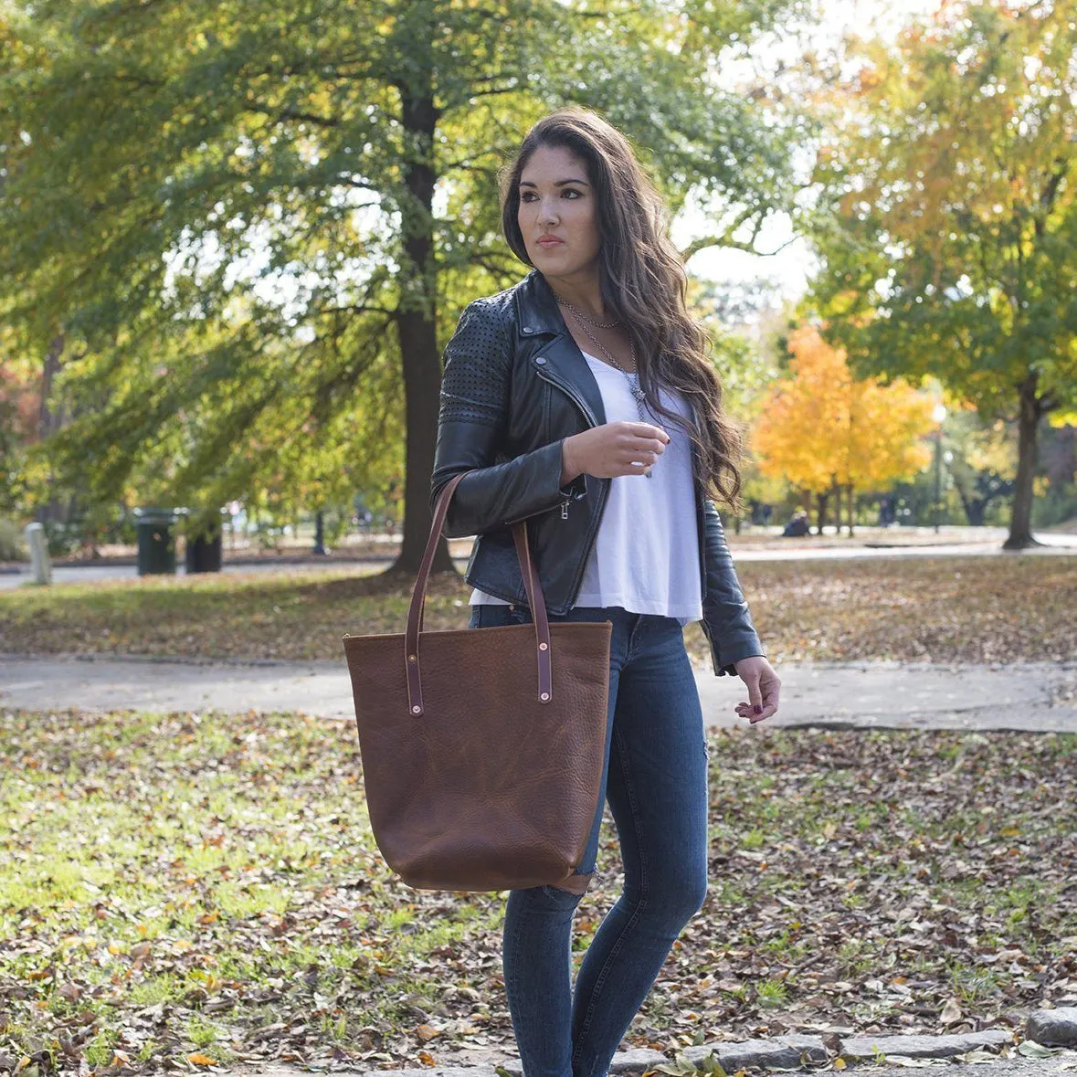 AVERY LEATHER TOTE BAG - SLIM LARGE - SADDLE