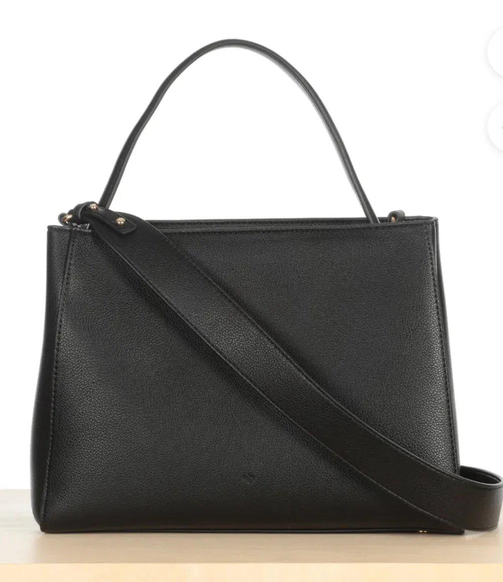ELA LADY BAG WITH GOLD HARDWARE AND MAGNET