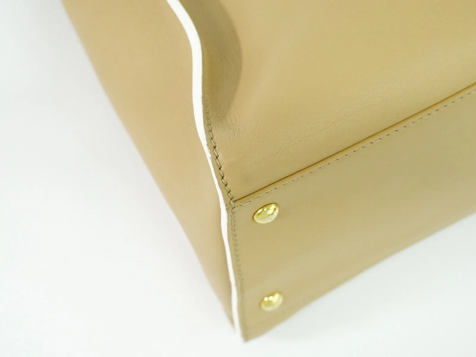 Fendi Peekaboo  Leather Handbag ()