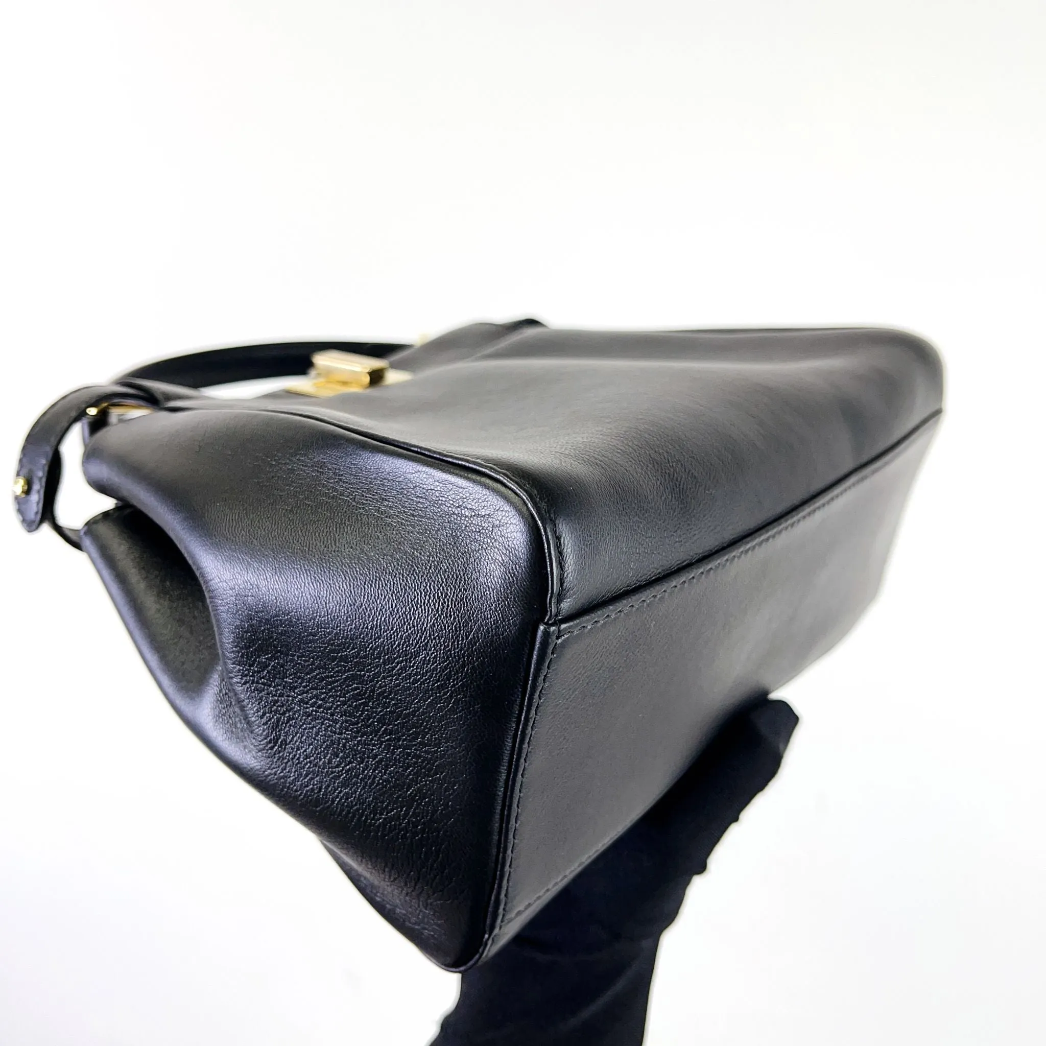 Fendi peekaboo mini with defender