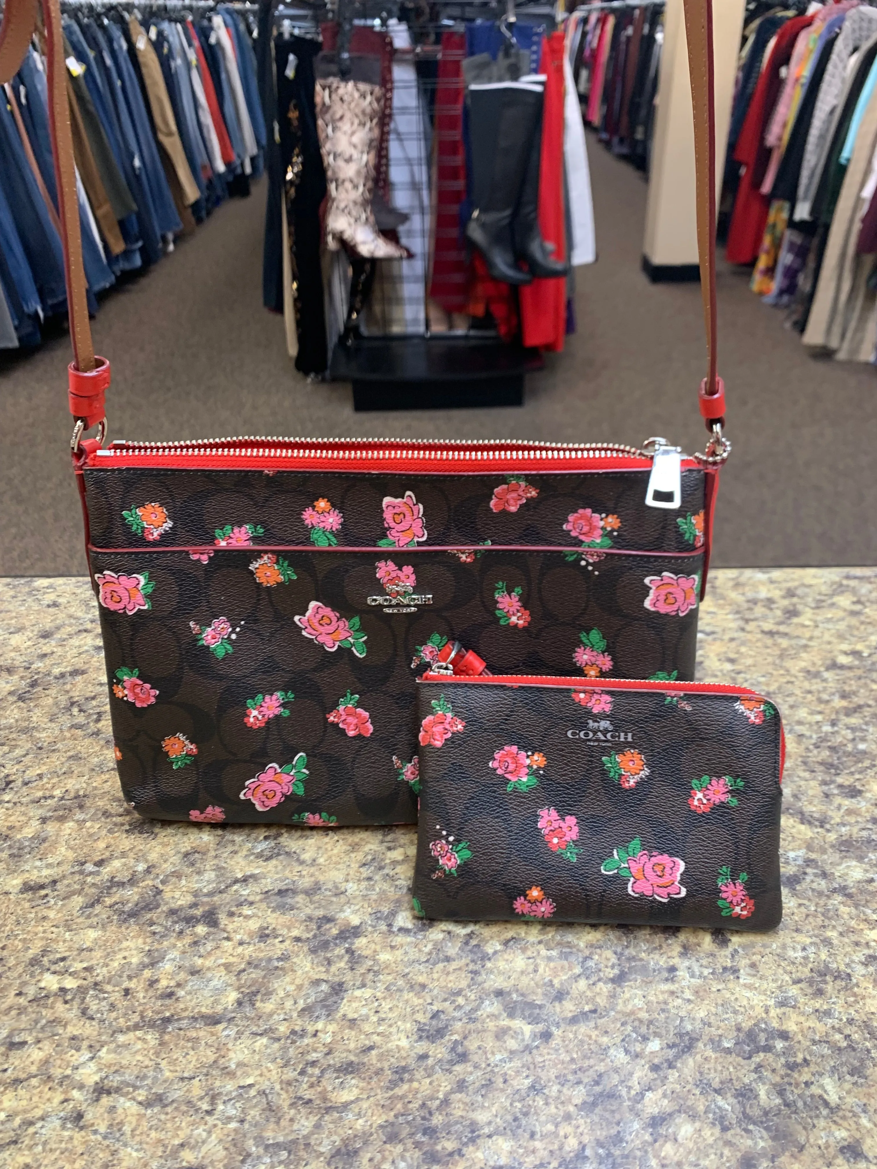 Handbag Designer By Coach, Size: Large