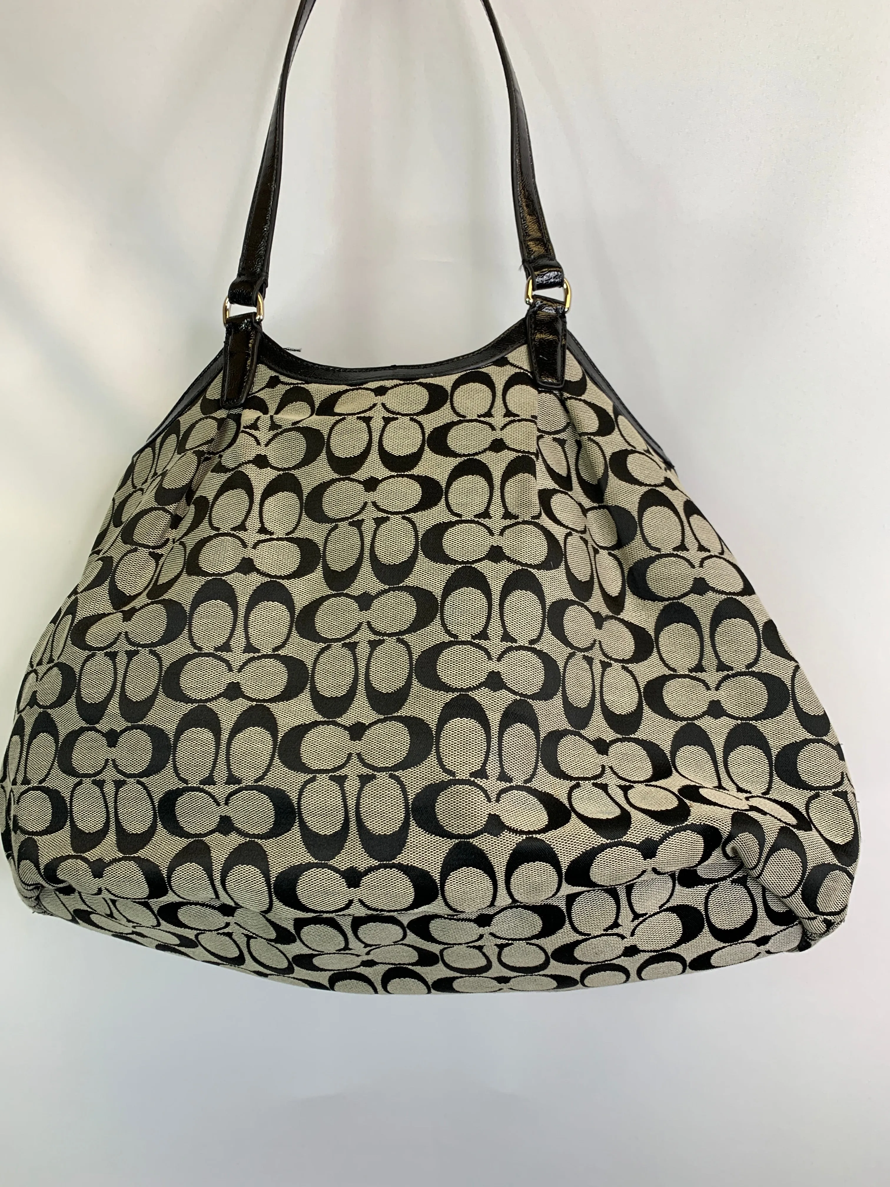 Handbag Designer By Coach  Size: Medium